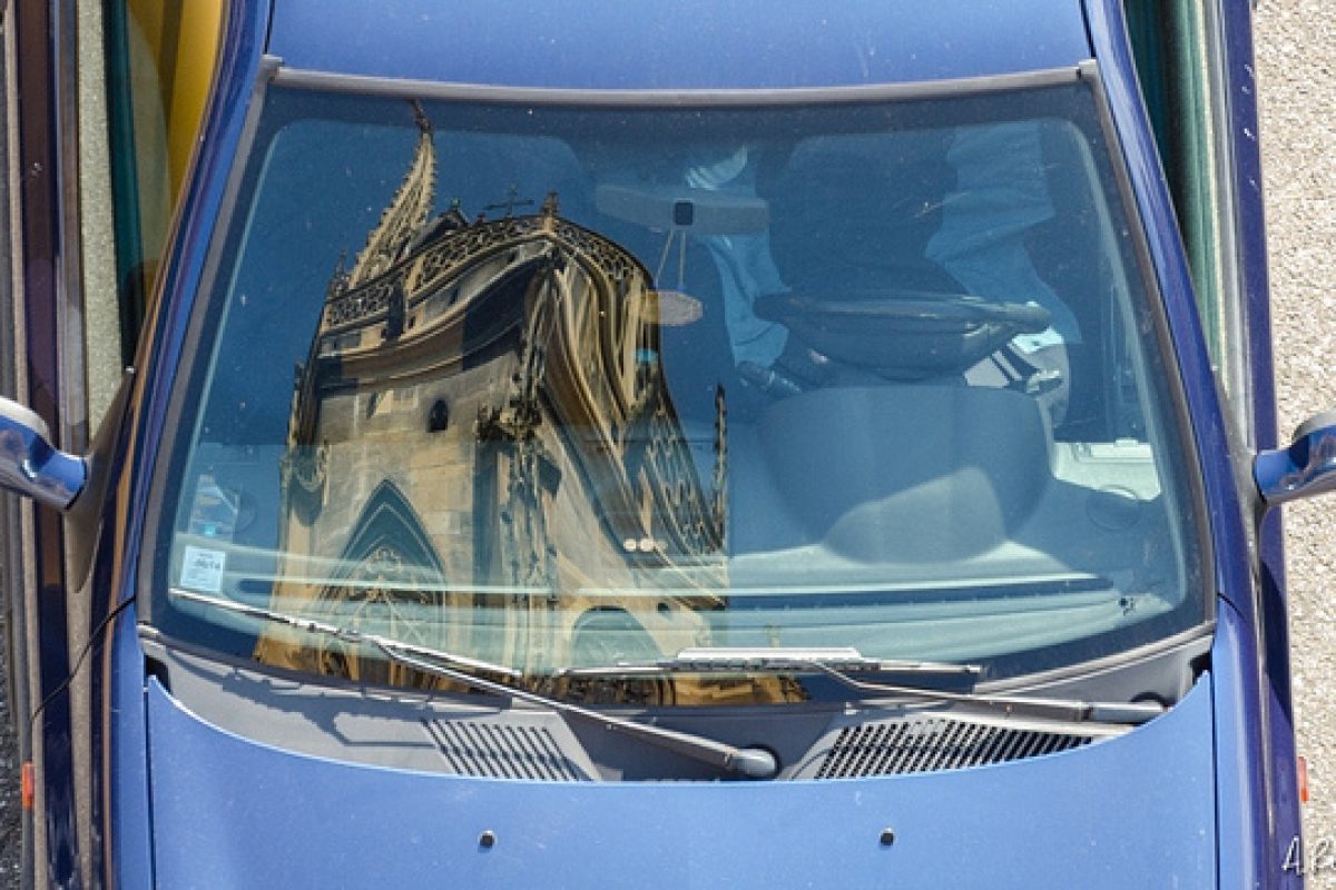 Que dit la loi française sur les vitres teintées de voiture