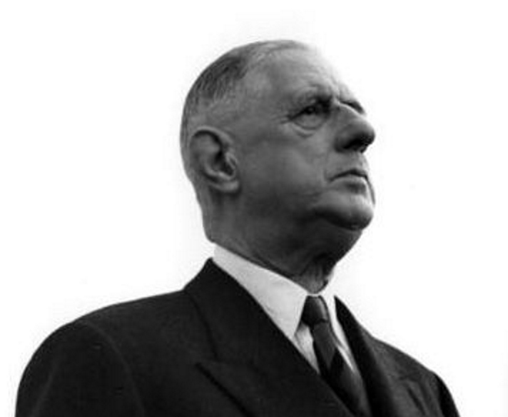 https://www.contrepoints.org/wp-content/uploads/2017/04/G%C3%A9n%C3%A9ral-De-Gaulle-Bundesarchiv-B-145-Bild-F010324-0002-Steiner-Egon-CC-BY-SA-3.0.jpg