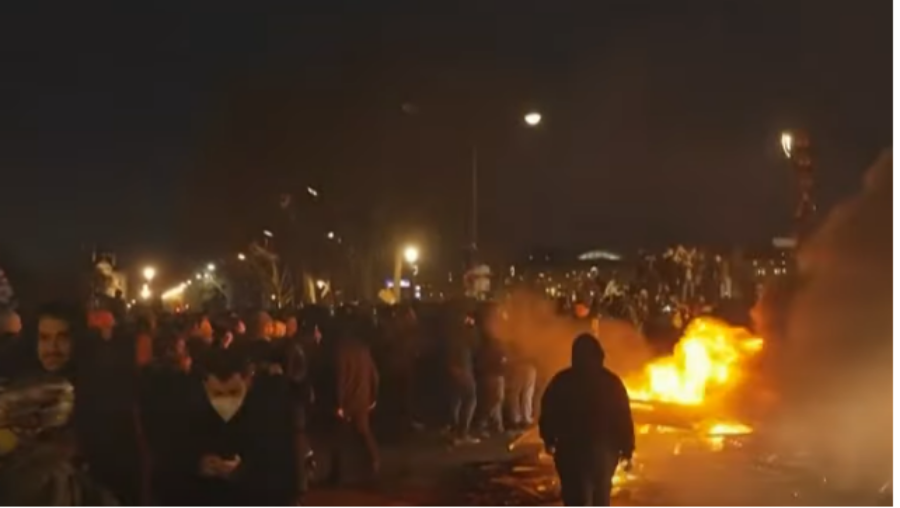 manifestation à Paris contre la réforme des retraites