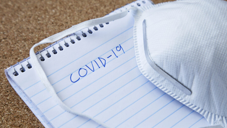 covid19_image de wirestock_sur_freepik